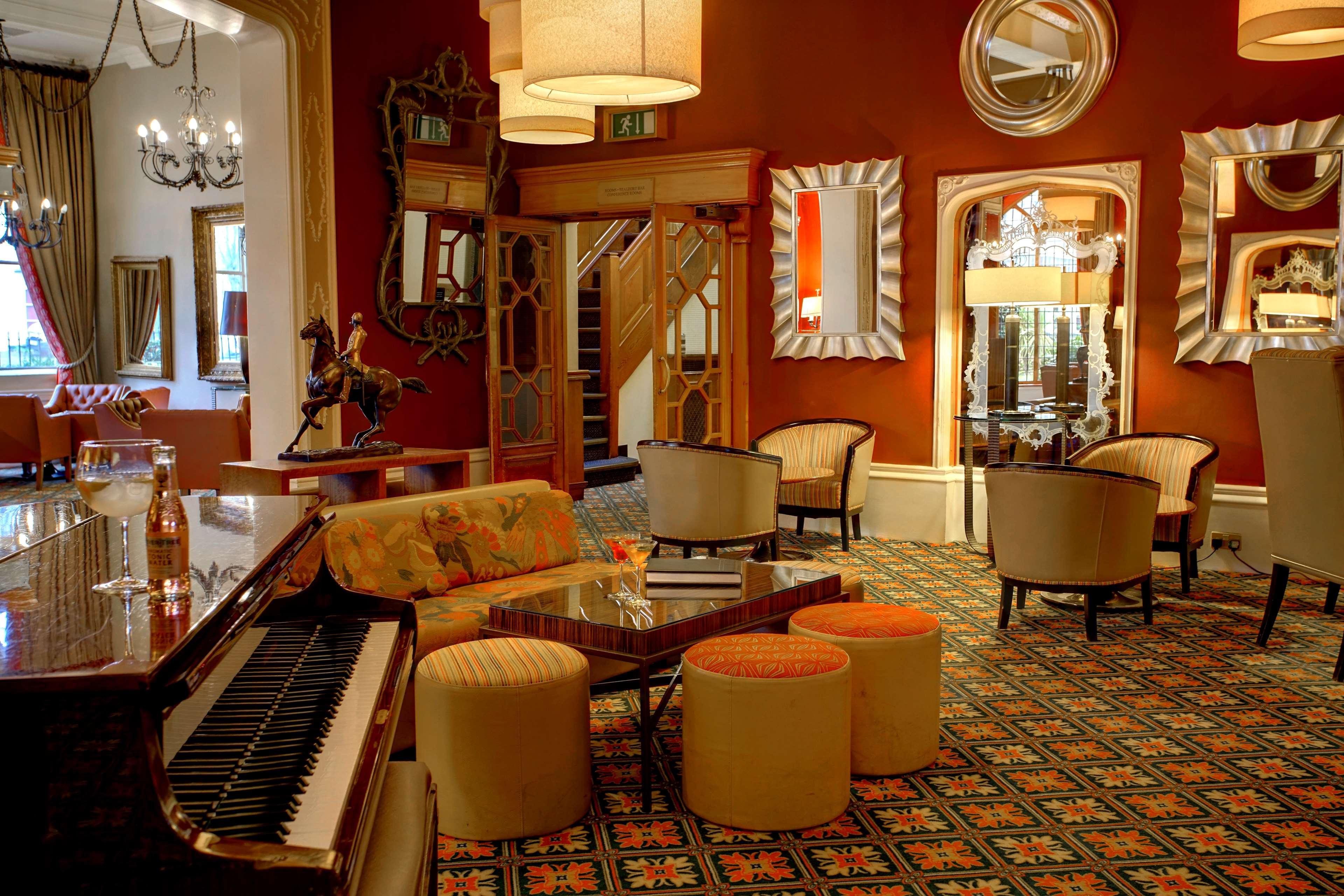 Best Western Plus University Inn Hattiesburg Bagian luar foto